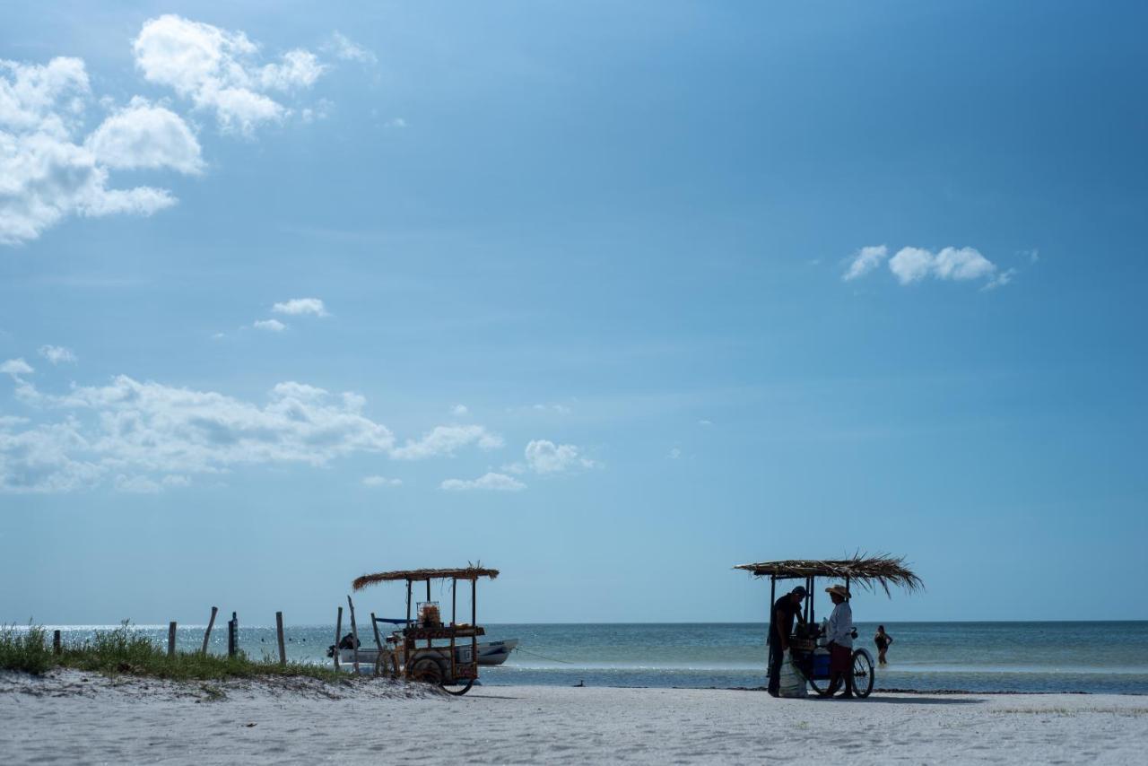 Hotel Mayari Holbox Exterior photo Beach in Yucatán